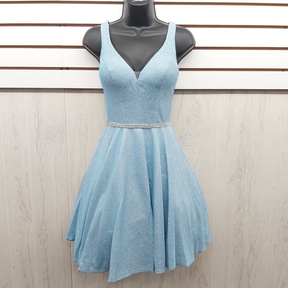 NWT Glitter Cocktail/Prom/Formal Dress - Picture 4 of 6